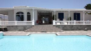 4284-(2) Lanzarote buy villa house haus