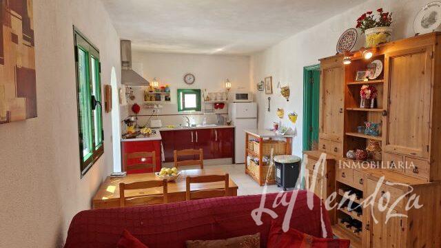 3165 - salon-kitchen casa lanzarote