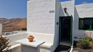 3165  - terrace. house La Mendoza Lanzarote properties