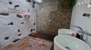 4355 - buy house lanzarote