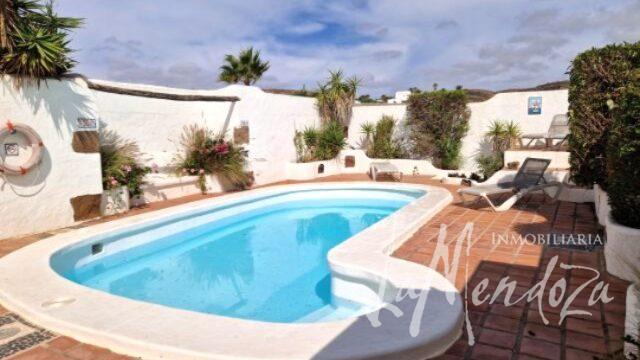 4355 - property buy lanzarote