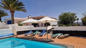 Country villa in Macher-Bajo