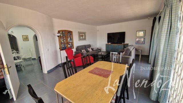 4362 - sitting room.1