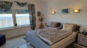 4364 - master bedroom